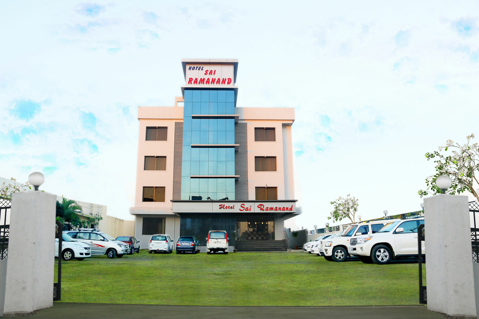 Hotel Sai Ramanand Shirdi Extérieur photo